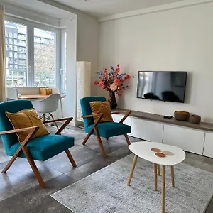 Appartement Renewed Luxurious At Casino, Ostende